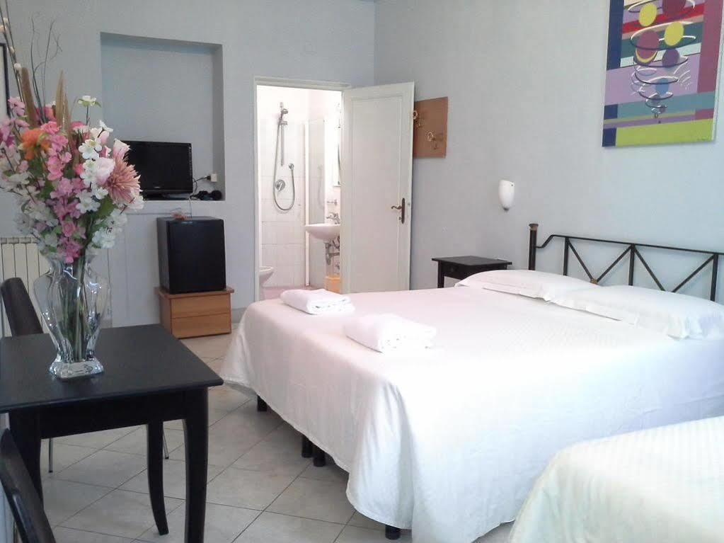 Bed and breakfast Santa Reparata 2*